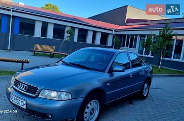 Седан Audi A4 2000 в 