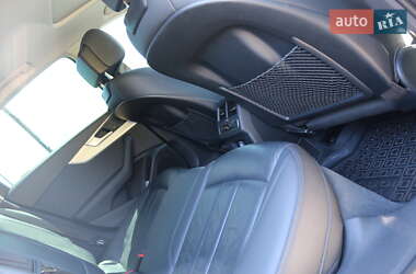 Седан Audi A4 2017 в 