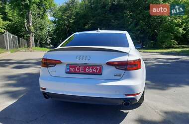 Седан Audi A4 2016 в 