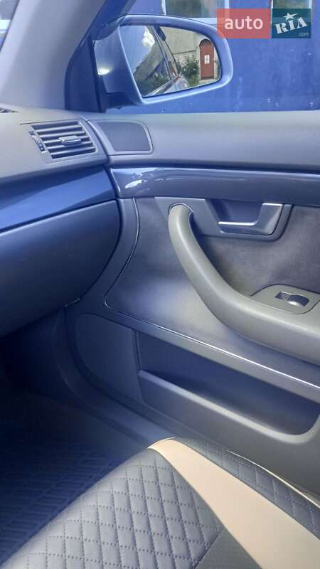 Седан Audi A4 2001 в Черкассах