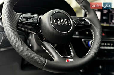 Универсал Audi A4 2021 в 