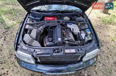 Седан Audi A4 1996 в Киеве