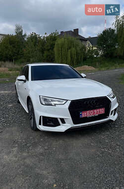 Седан Audi A4 2017 в 