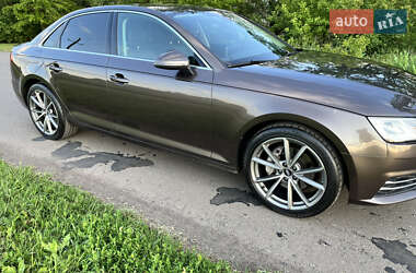 Седан Audi A4 2016 в 