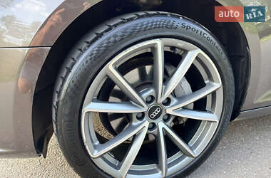 Седан Audi A4 2016 в 