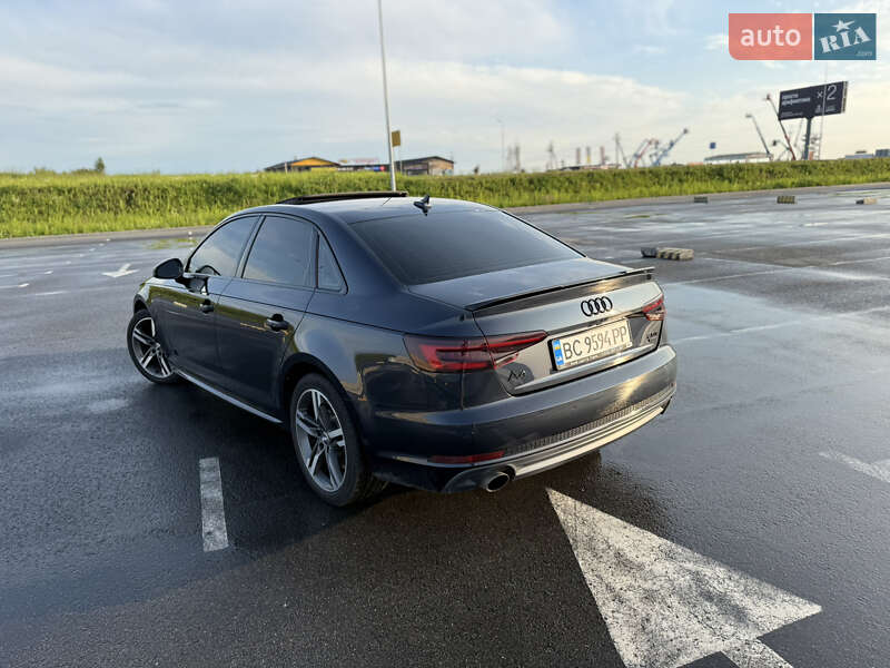 Седан Audi A4 2017 в Львове