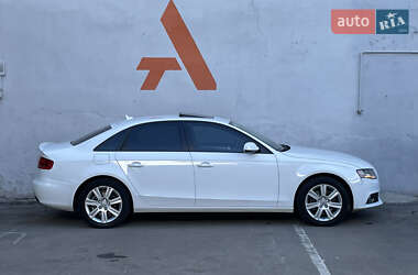 Седан Audi A4 2009 в 