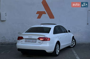 Седан Audi A4 2009 в 