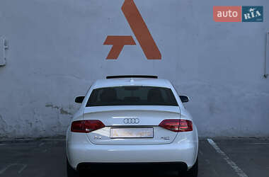 Седан Audi A4 2009 в 