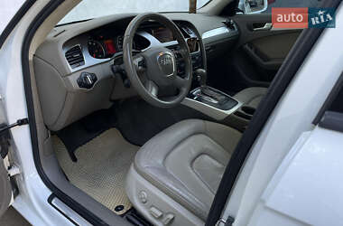 Седан Audi A4 2009 в 