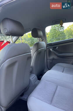 Седан Audi A4 2006 в 