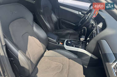 Седан Audi A4 2012 в 