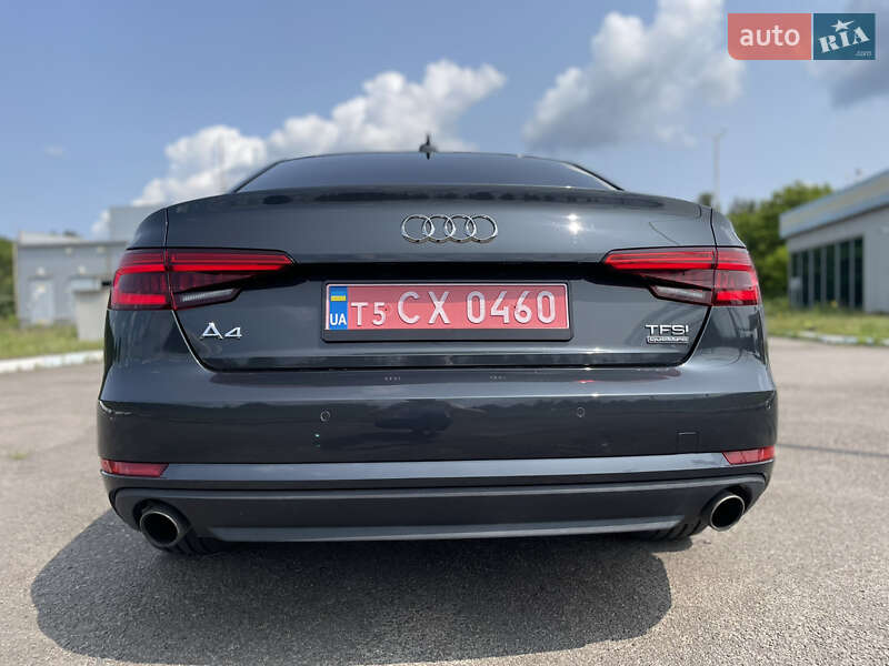 Седан Audi A4 2017 в Ровно