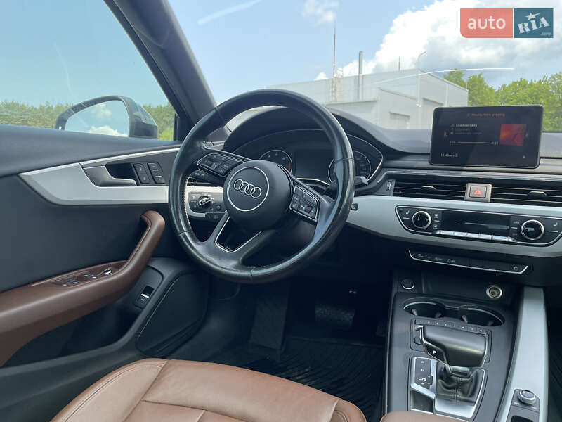 Седан Audi A4 2017 в Ровно