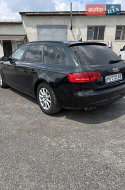 Универсал Audi A4 2012 в 