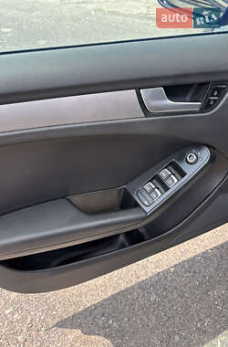 Универсал Audi A4 2012 в 