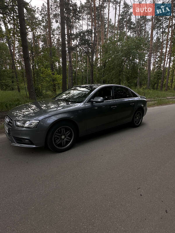 Седан Audi A4 2014 в Киеве фото 3 Седан Audi A4 2014 в Киеве