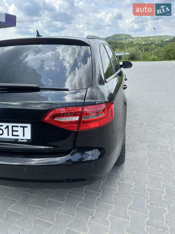 Універсал Audi A4 2013 в Хотині