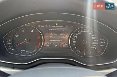 Седан Audi A4 2017 в 