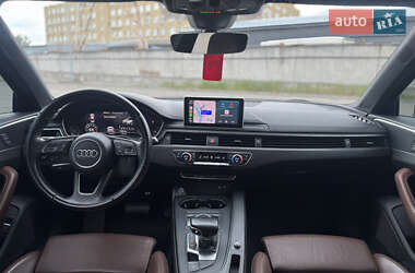 Седан Audi A4 2016 в 