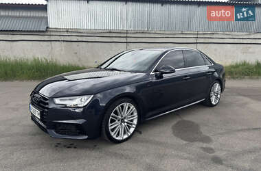 Седан Audi A4 2016 в 