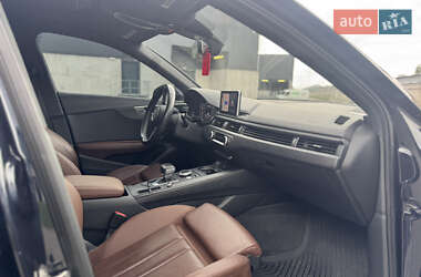 Седан Audi A4 2016 в 