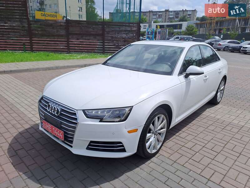 Седан Audi A4 2016 в Луцке