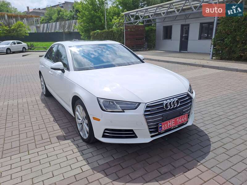Седан Audi A4 2016 в 