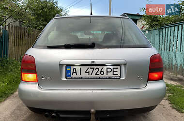 Универсал Audi A4 1997 в 