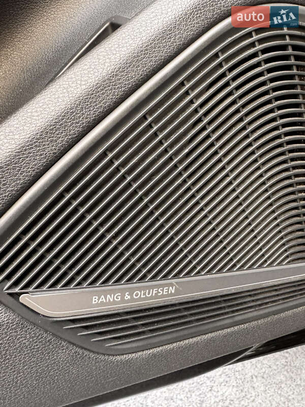 Универсал Audi A4 2016 в Днепре