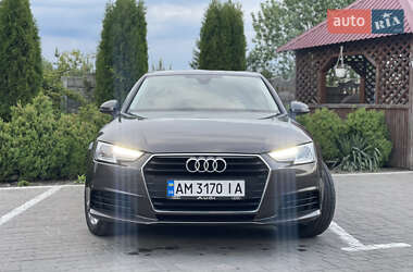 Седан Audi A4 2016 в 