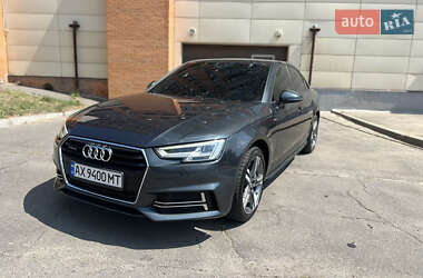 Седан Audi A4 2018 в Киеве