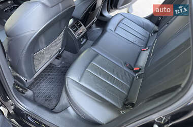Седан Audi A4 2017 в 