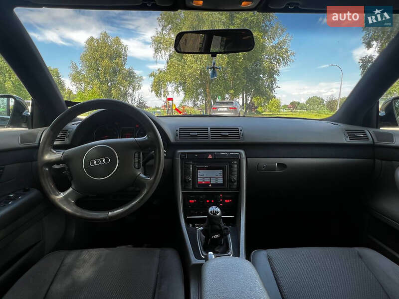Универсал Audi A4 2001 в Киеве