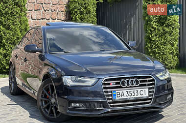 Седан Audi A4 2014 в Кропивницком