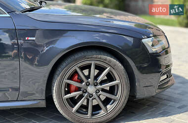 Седан Audi A4 2014 в 