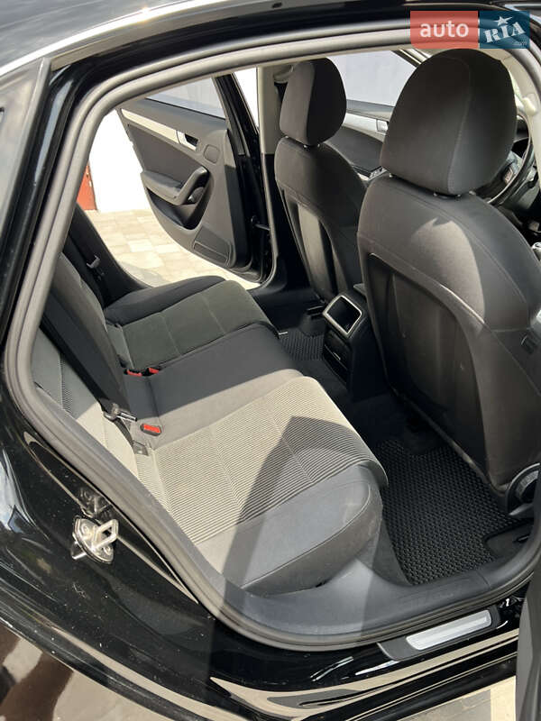 Седан Audi A4 2008 в Киеве