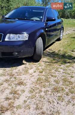 Универсал Audi A4 2003 в 
