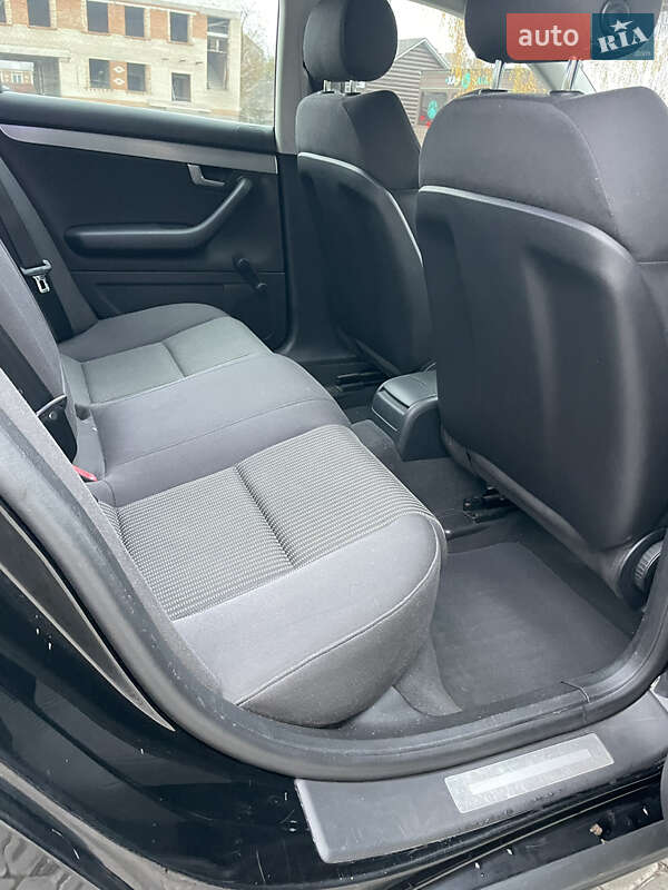 Седан Audi A4 2005 в Ильинцах
