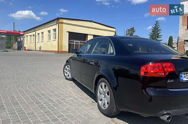 Седан Audi A4 2005 в 