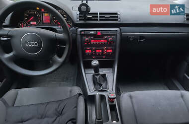 Седан Audi A4 2003 в 