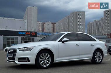 Седан Audi A4 2018 в 