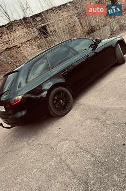 Универсал Audi A4 2012 в 