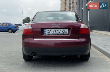 Седан Audi A4 2001 в 