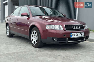 Седан Audi A4 2001 в 