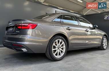 Седан Audi A4 2021 в 