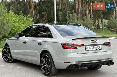 Седан Audi A4 2016 в 