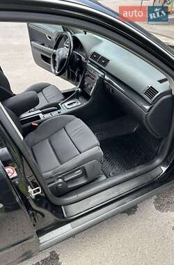 Универсал Audi A4 2004 в 