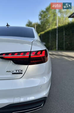 Седан Audi A4 2021 в 