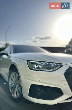 Седан Audi A4 2021 в Києві